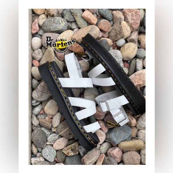 Dr. Martens Avry Sandals NEW NWOT - Picture 6 of 12